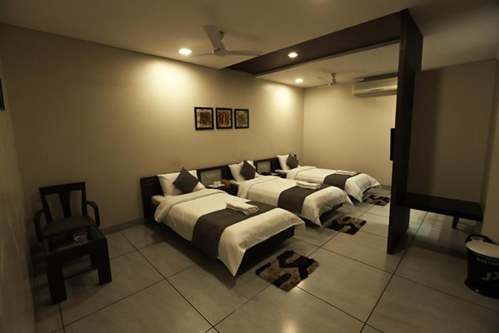 Sree Sakthi Residency Hotel Kanchipuram Exterior photo